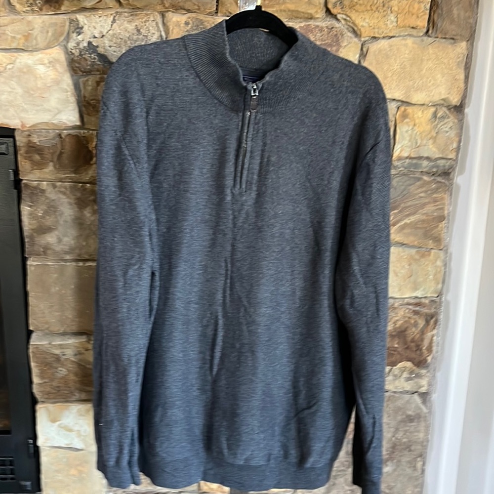 Men’s sweater